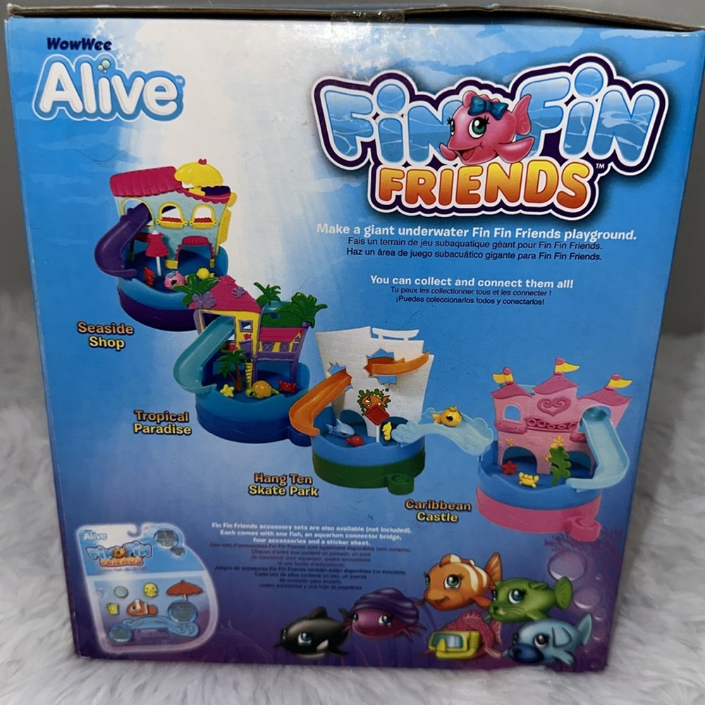 New Fin Fin Friends interactive Aquarium Seaside Shop - Picture 15 of 16